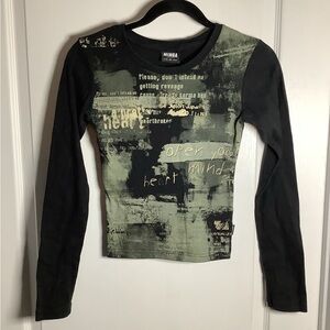 Minga London Black and Green Graphic Long Sleeve Top